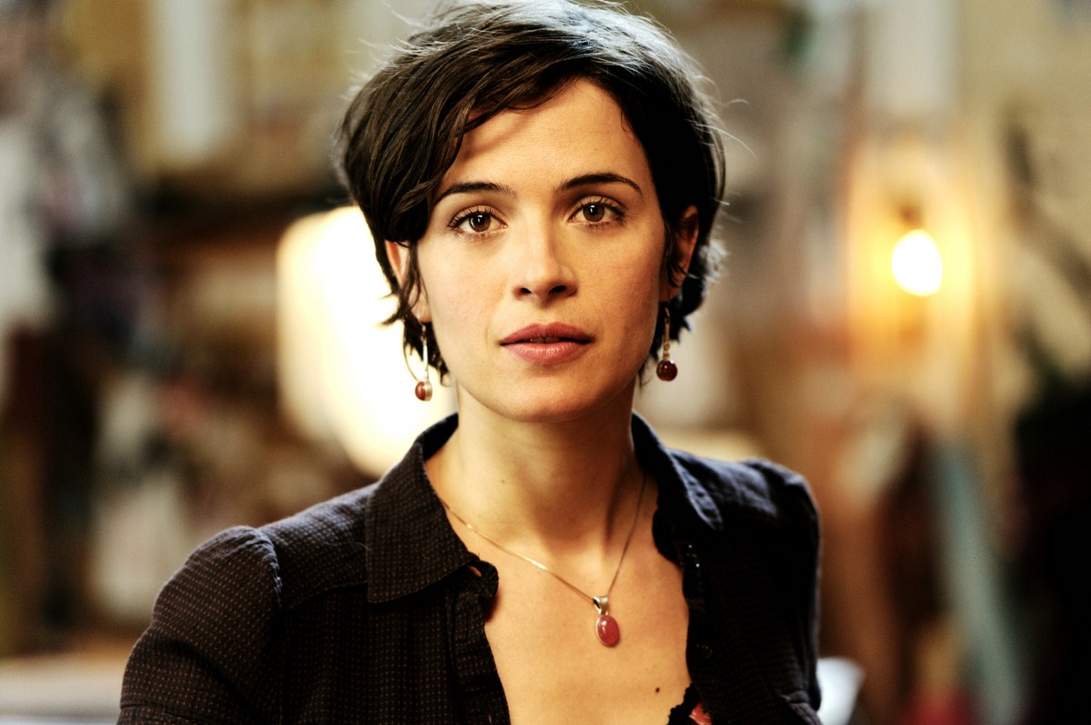 actor Catherine De Léan large photo