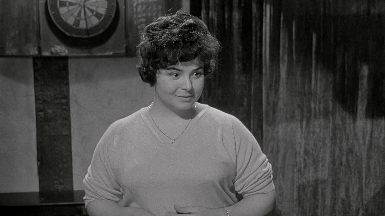 actor Louise Dunn large photo