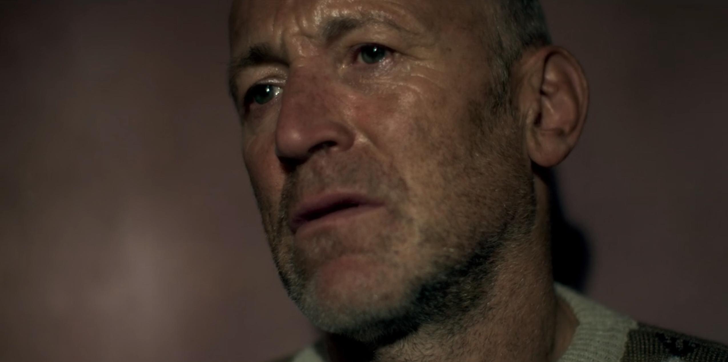 actor Russell Barnett large photo