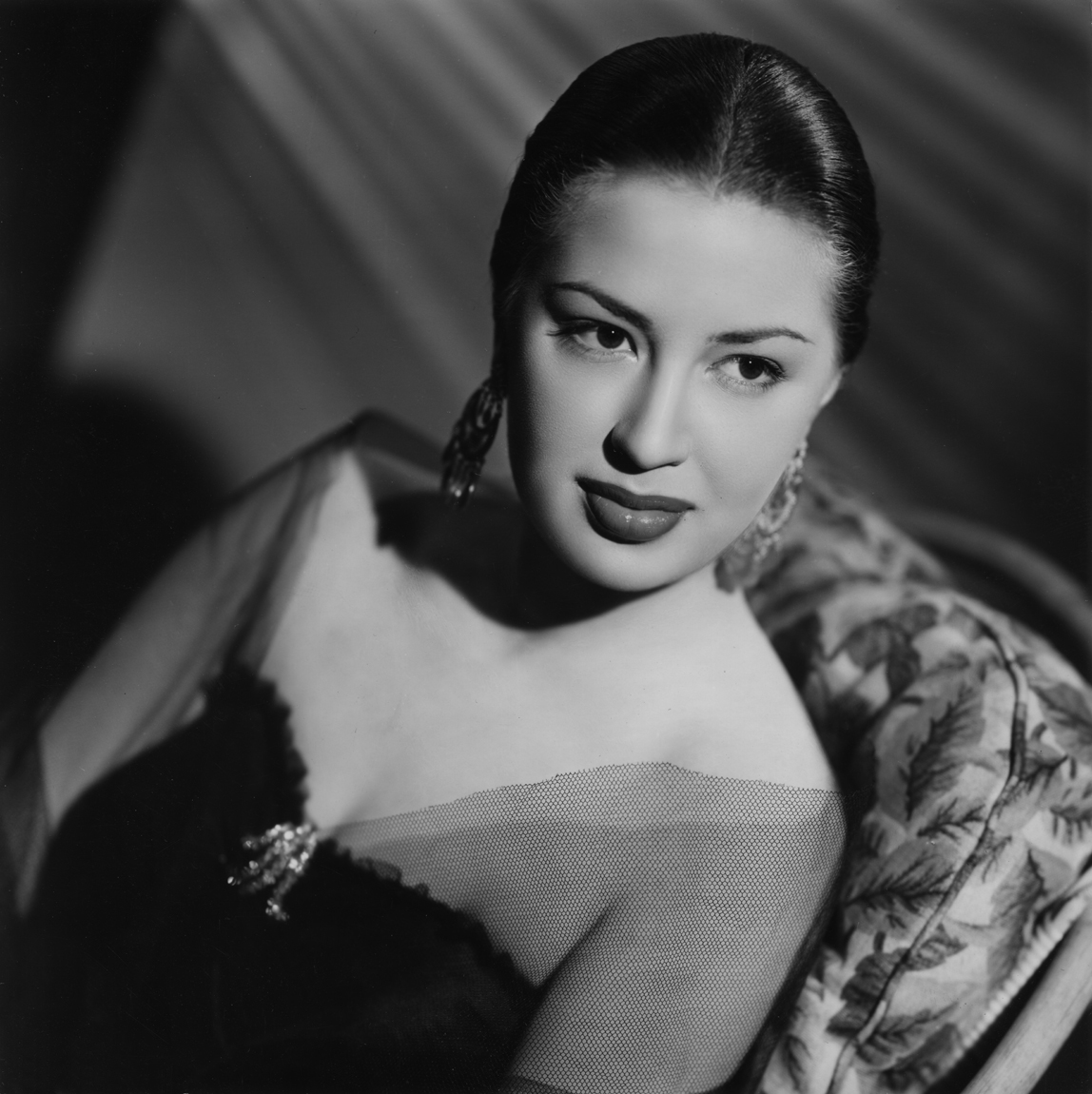 actor Maria Mauban large photo