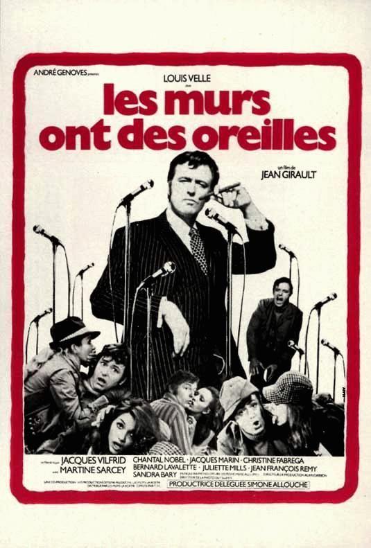 Les murs ont des oreilles - like Under Milk Wood but longer