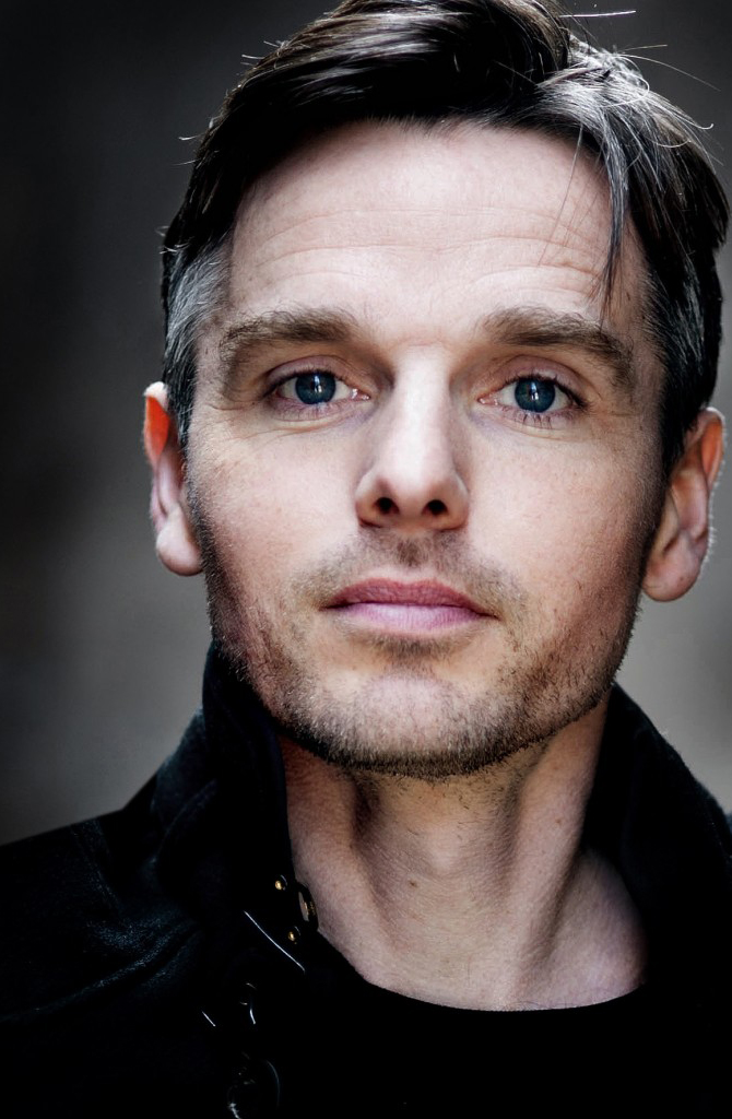 actor Nils Nelleßen large photo