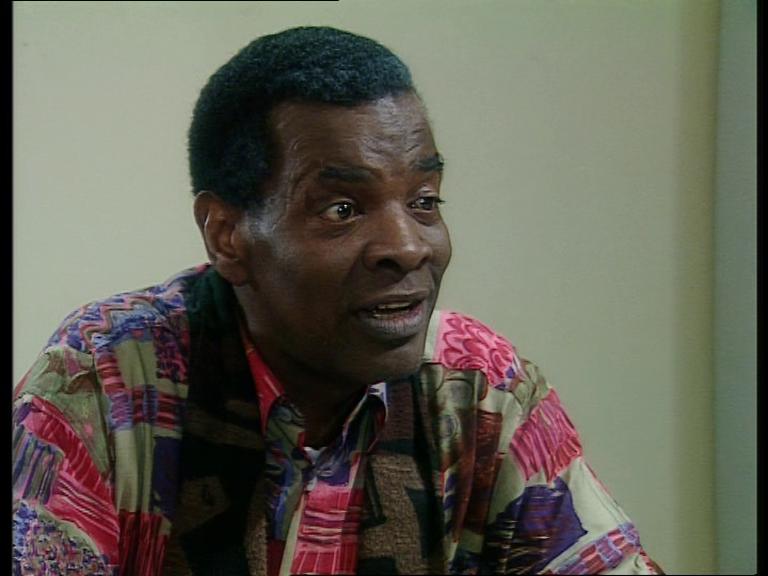 actor Arnie Breeveld large photo