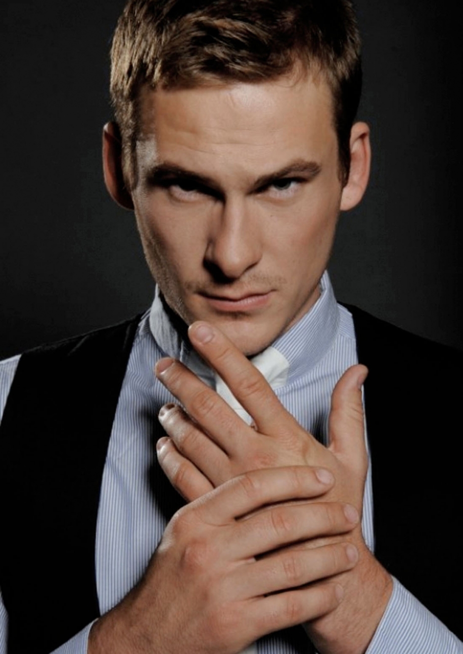 actor Lee Ryan large photo