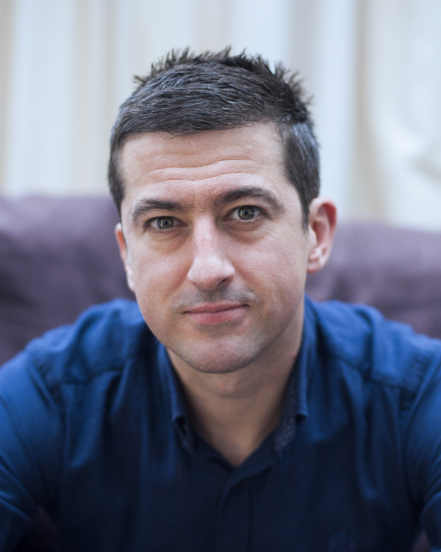 actor Paul Popplewell large photo