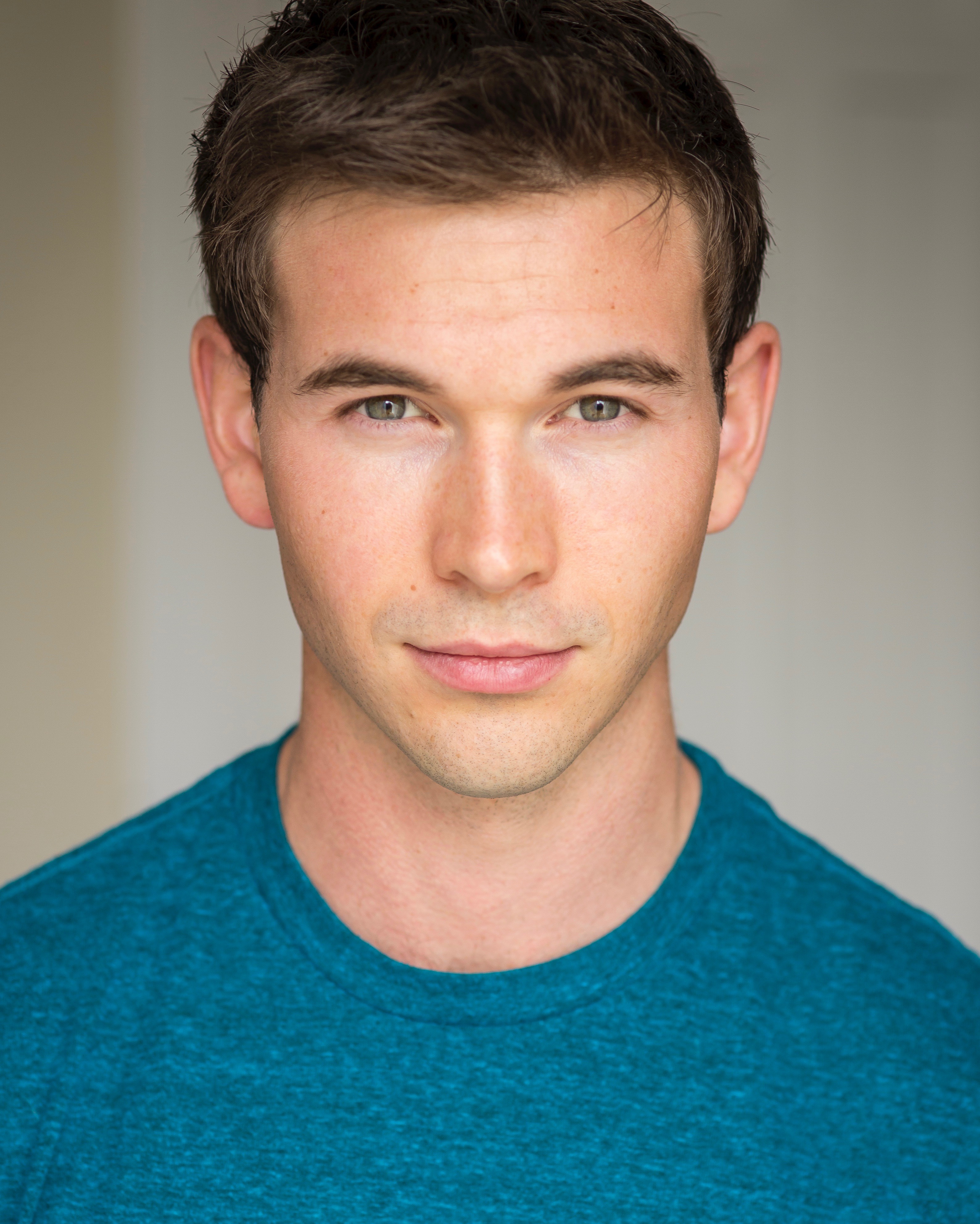 actor James Davies large photo