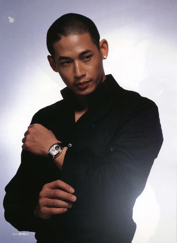 actor Don Thai Theerathada large photo