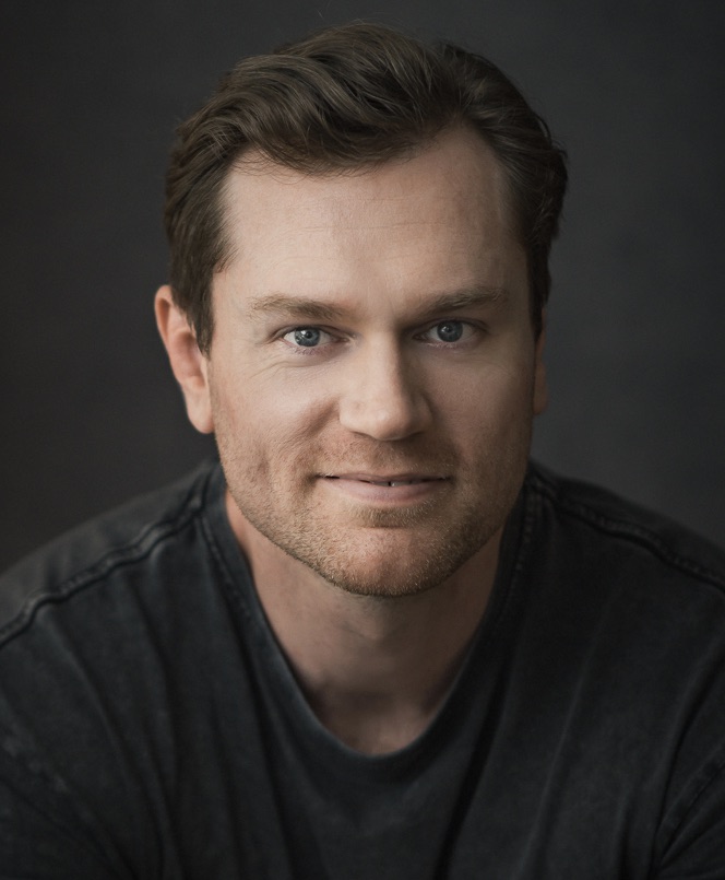 actor Ben Wilson large photo