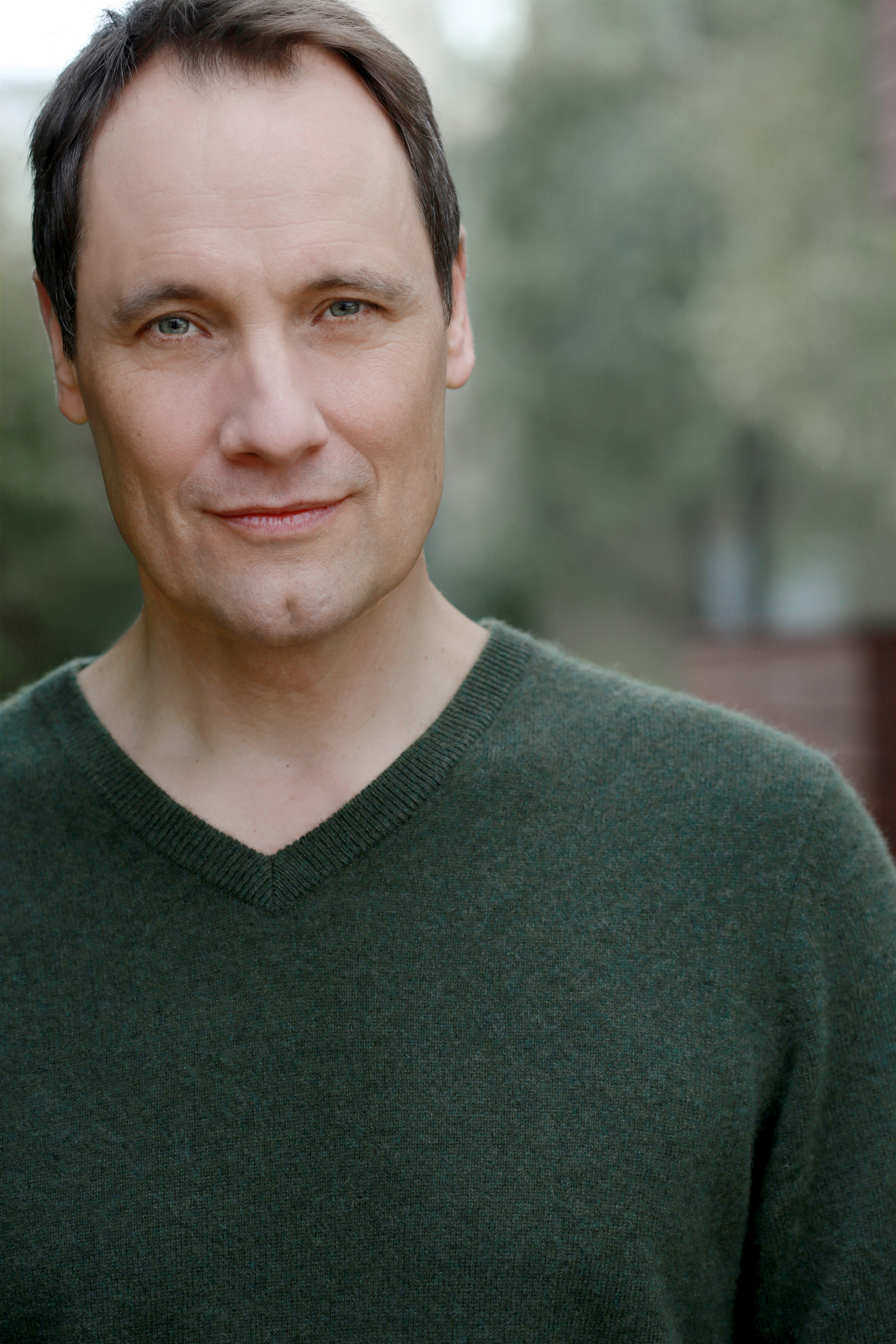 actor Anthony Cistaro large photo