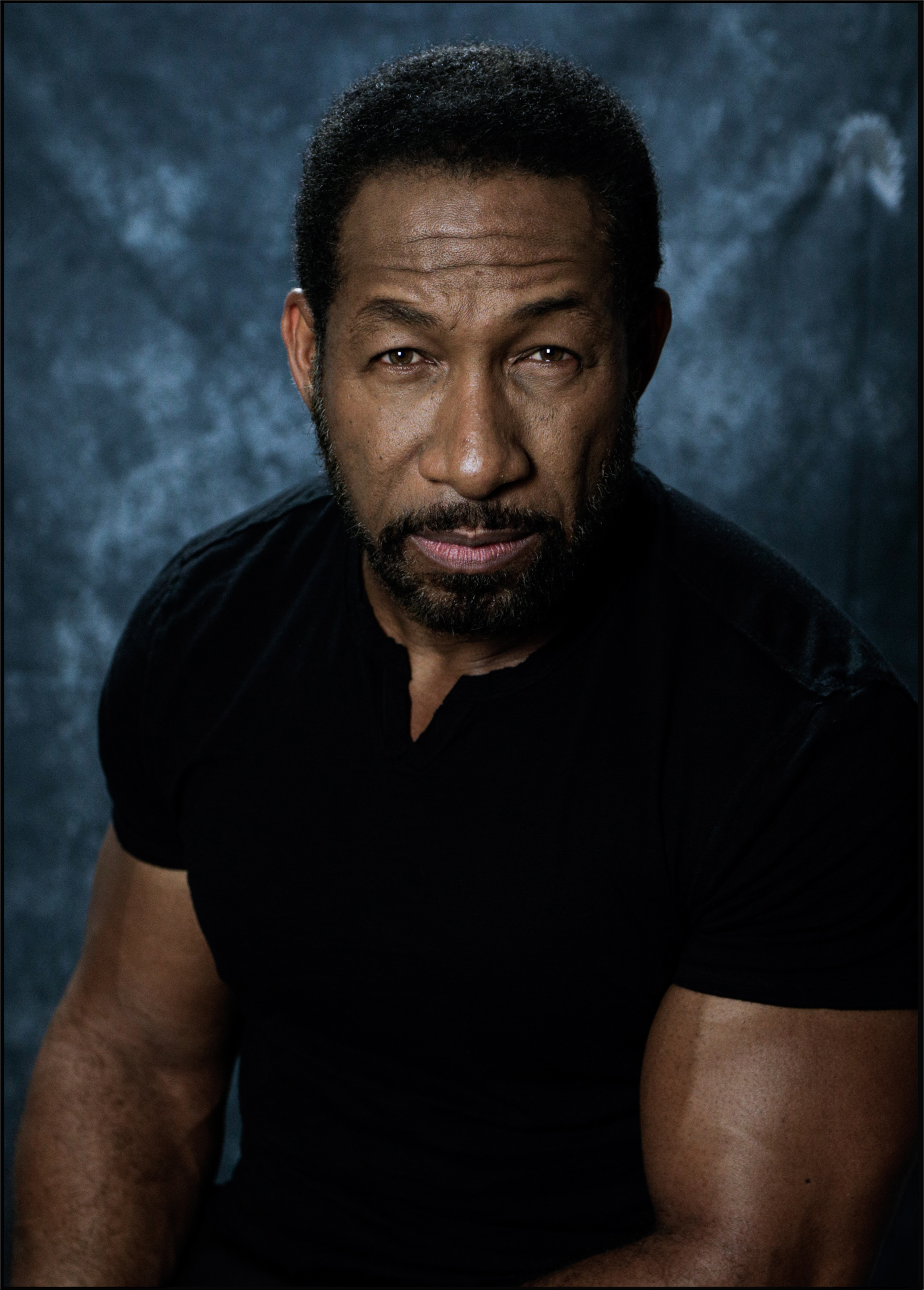 actor Owen Miller large photo