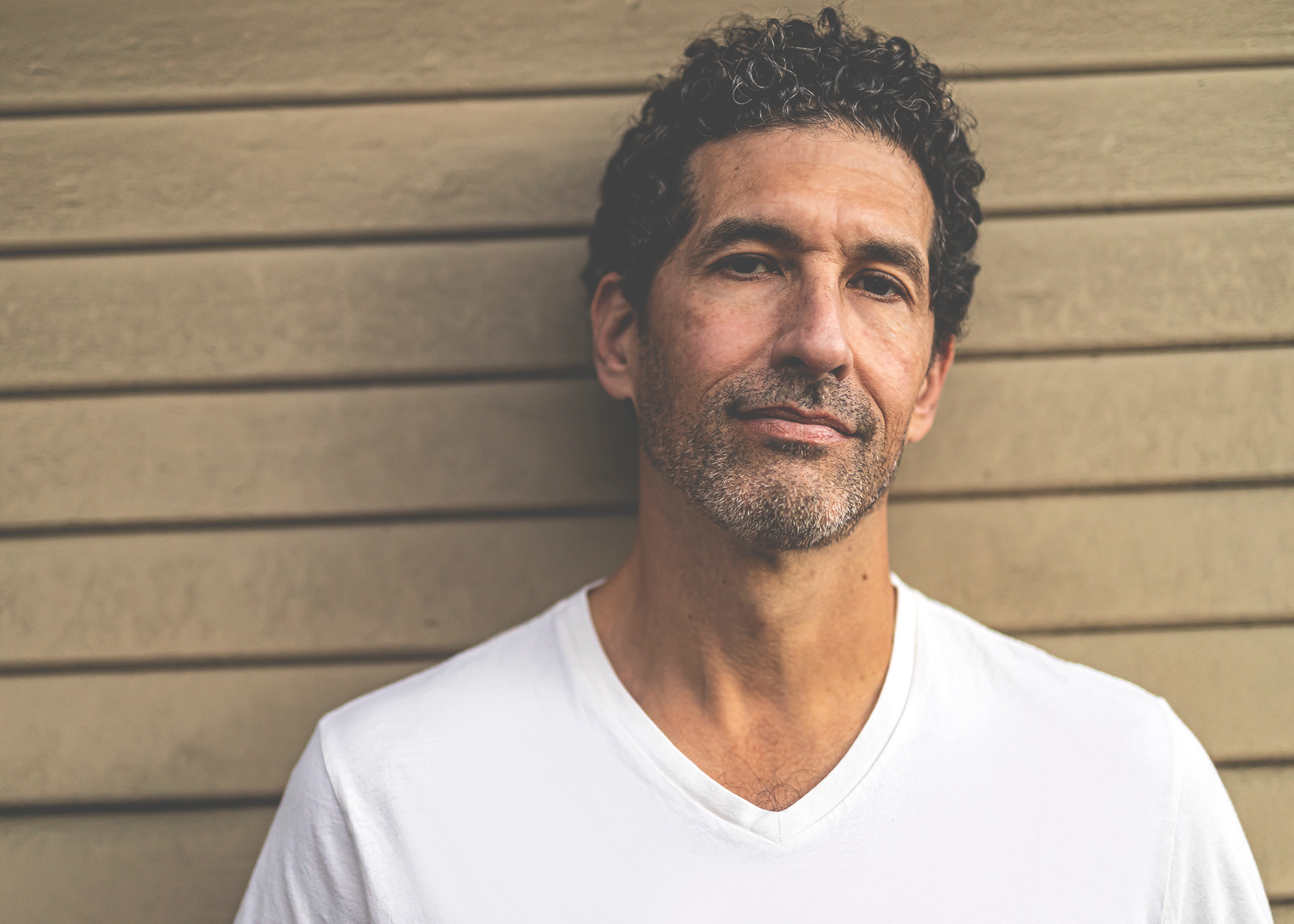 actor Benim Foster large photo