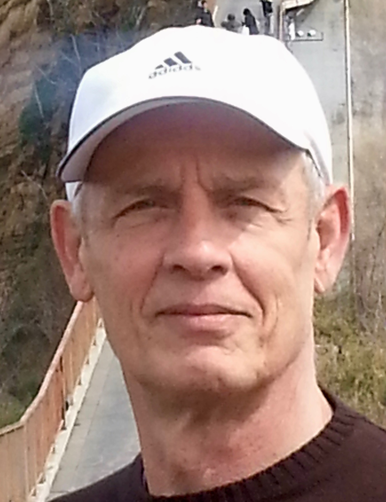 actor James Carrington large photo