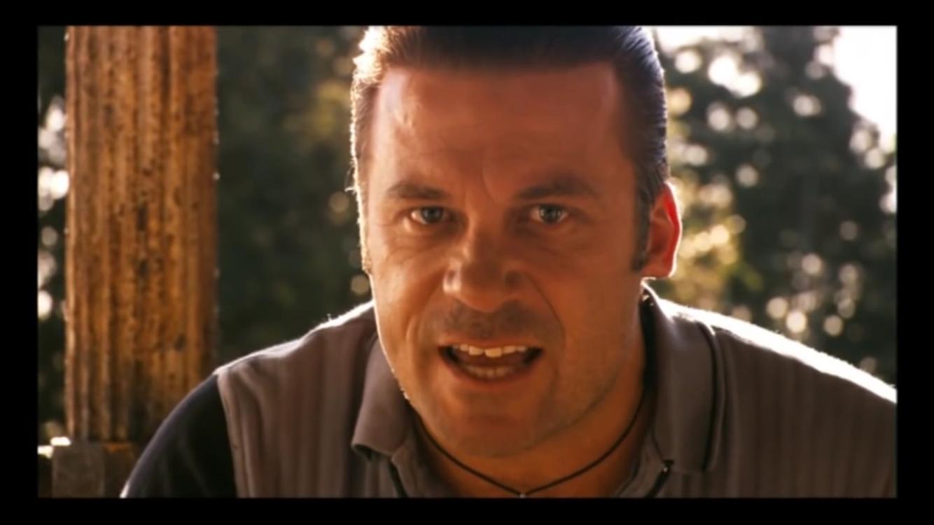 actor Patrick Thompson large photo