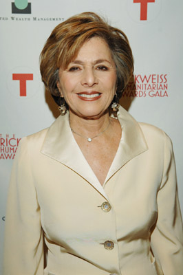 actor Barbara Boxer large photo