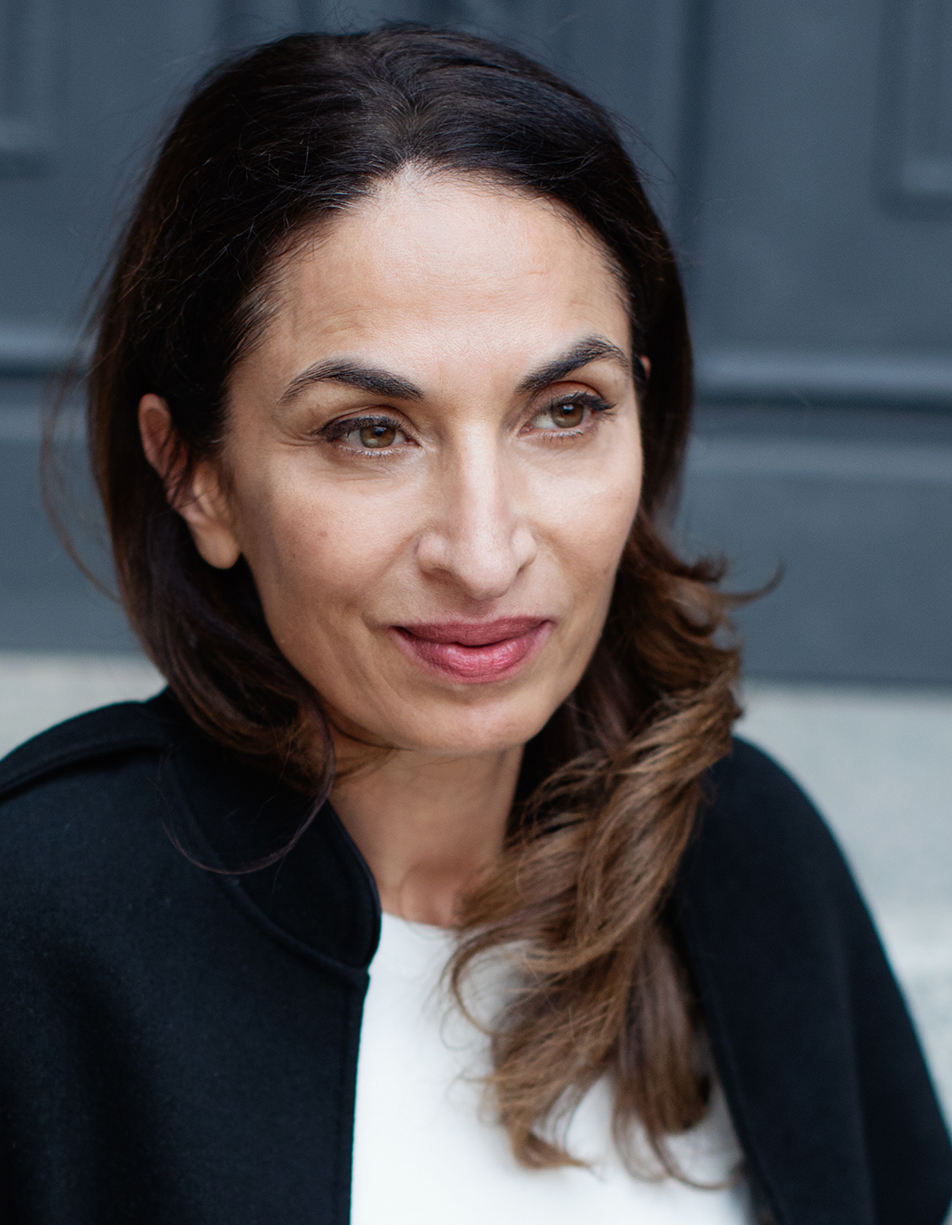 actor Jale Arikan large photo