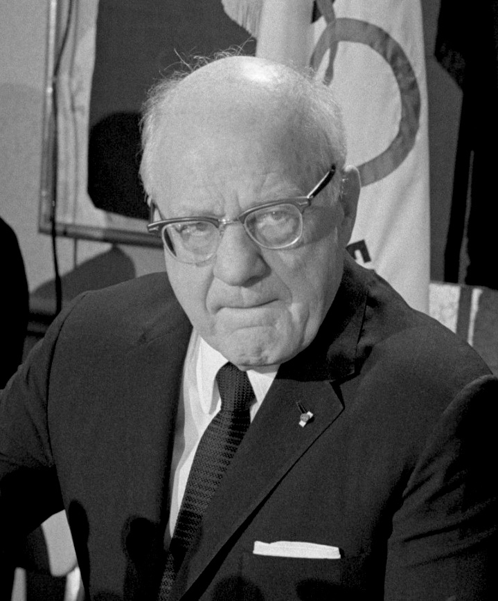 actor Avery Brundage large photo