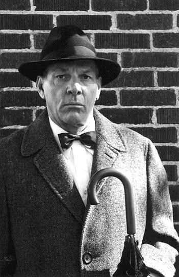 actor Frank Roberts large photo