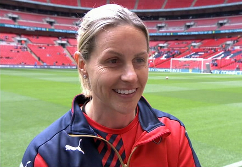 actor Kelly Smith large photo