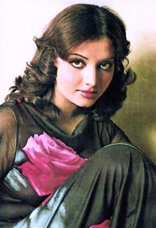 actor Yogeeta Bali large photo