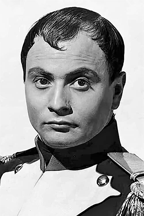 actor Aram Katcher large photo