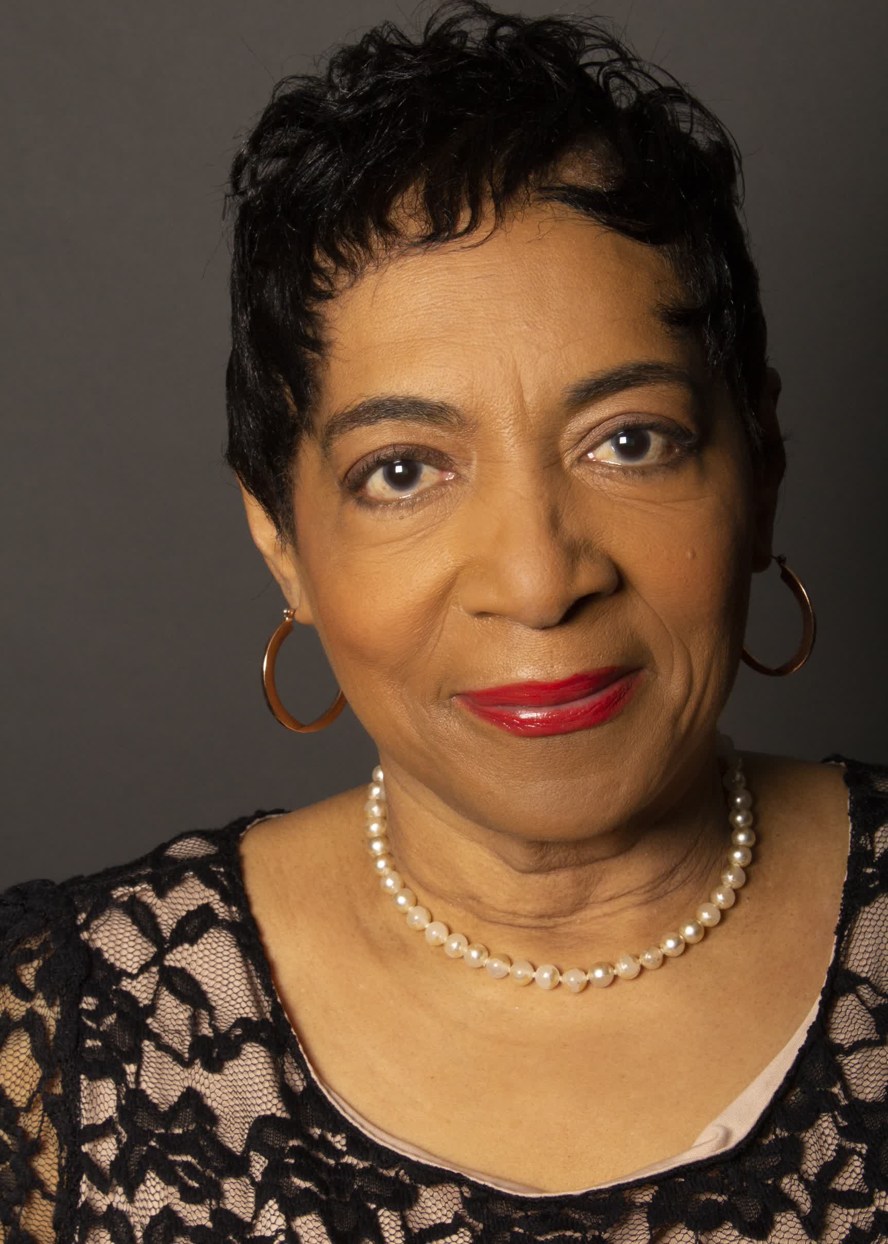 actor Cassandra Grant large photo