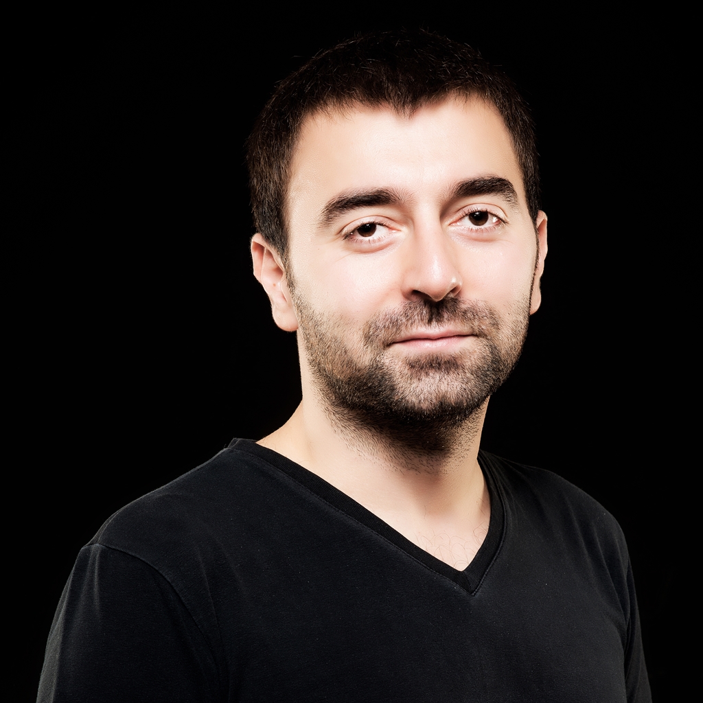 actor Cem Uslu large photo