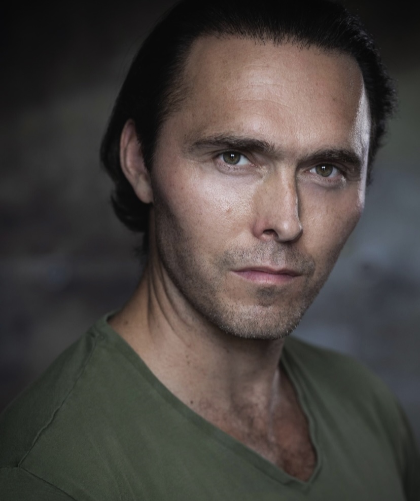 actor Danny Shayler large photo