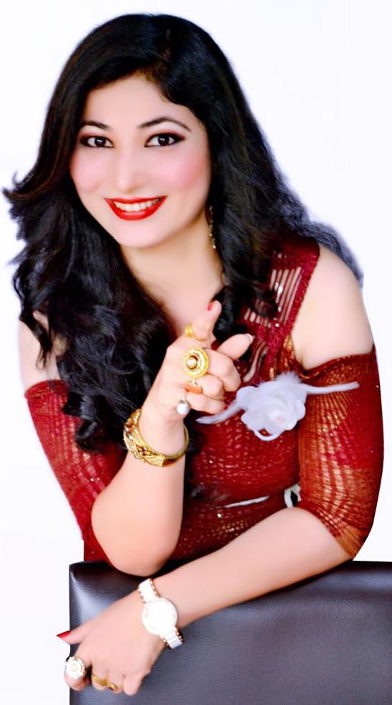 actor Garima Agarwal large photo