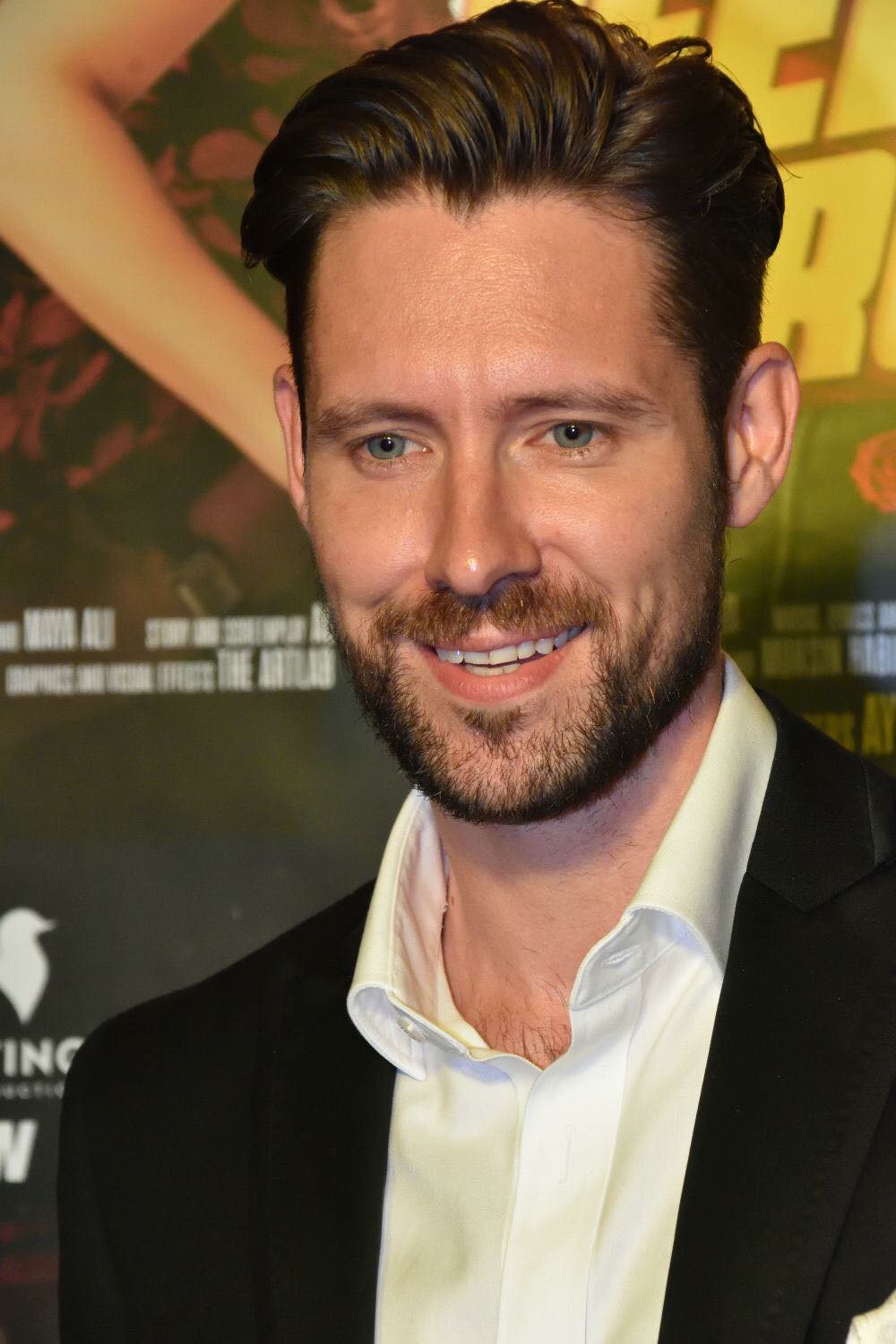 actor Tom Coulston large photo