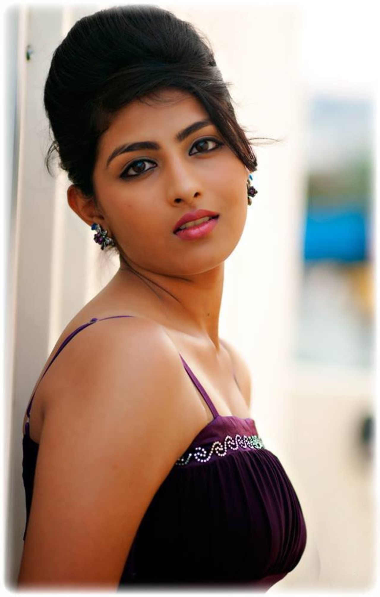 actor Kruthika large photo