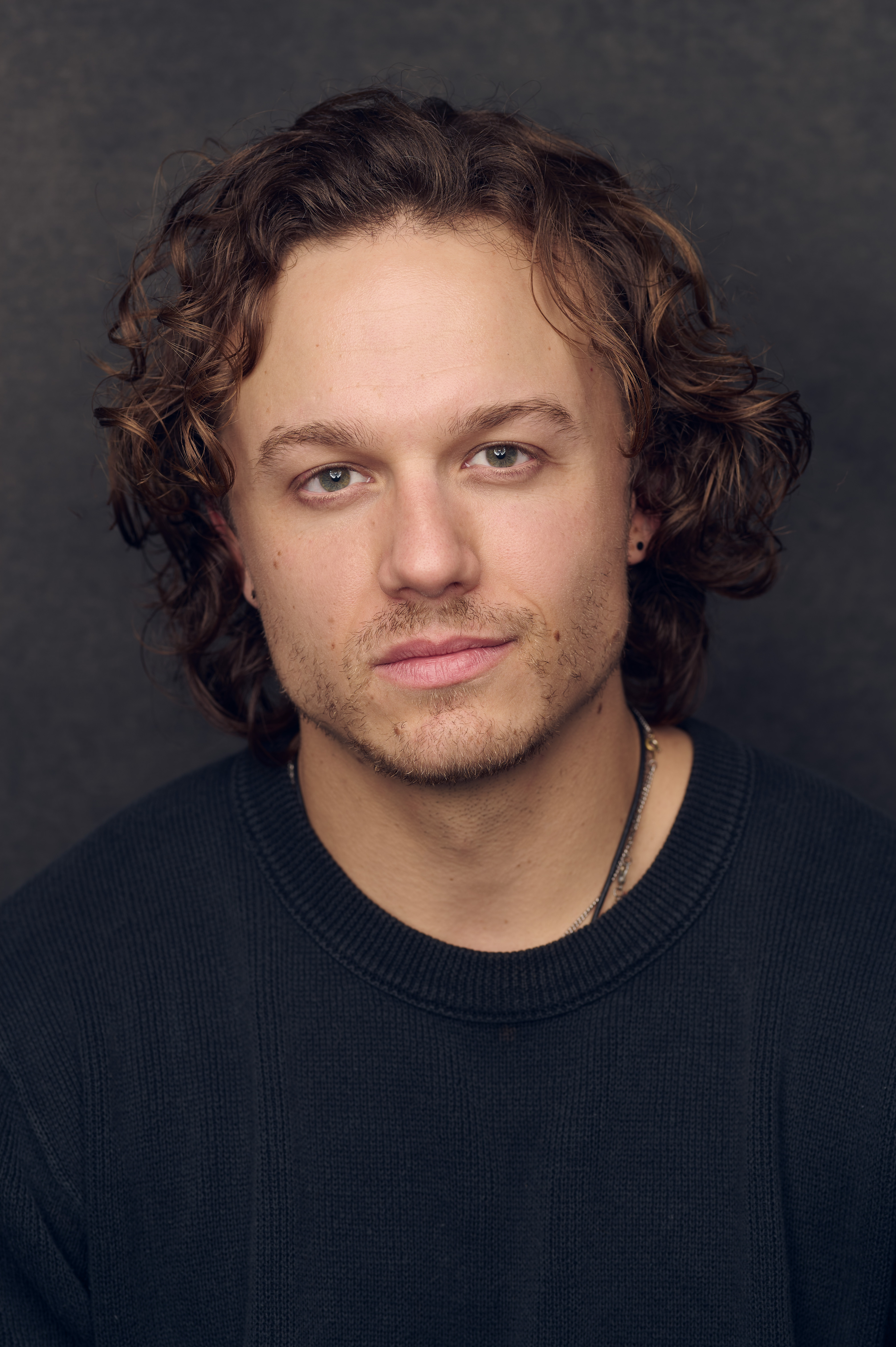 actor Eian O'Brien large photo