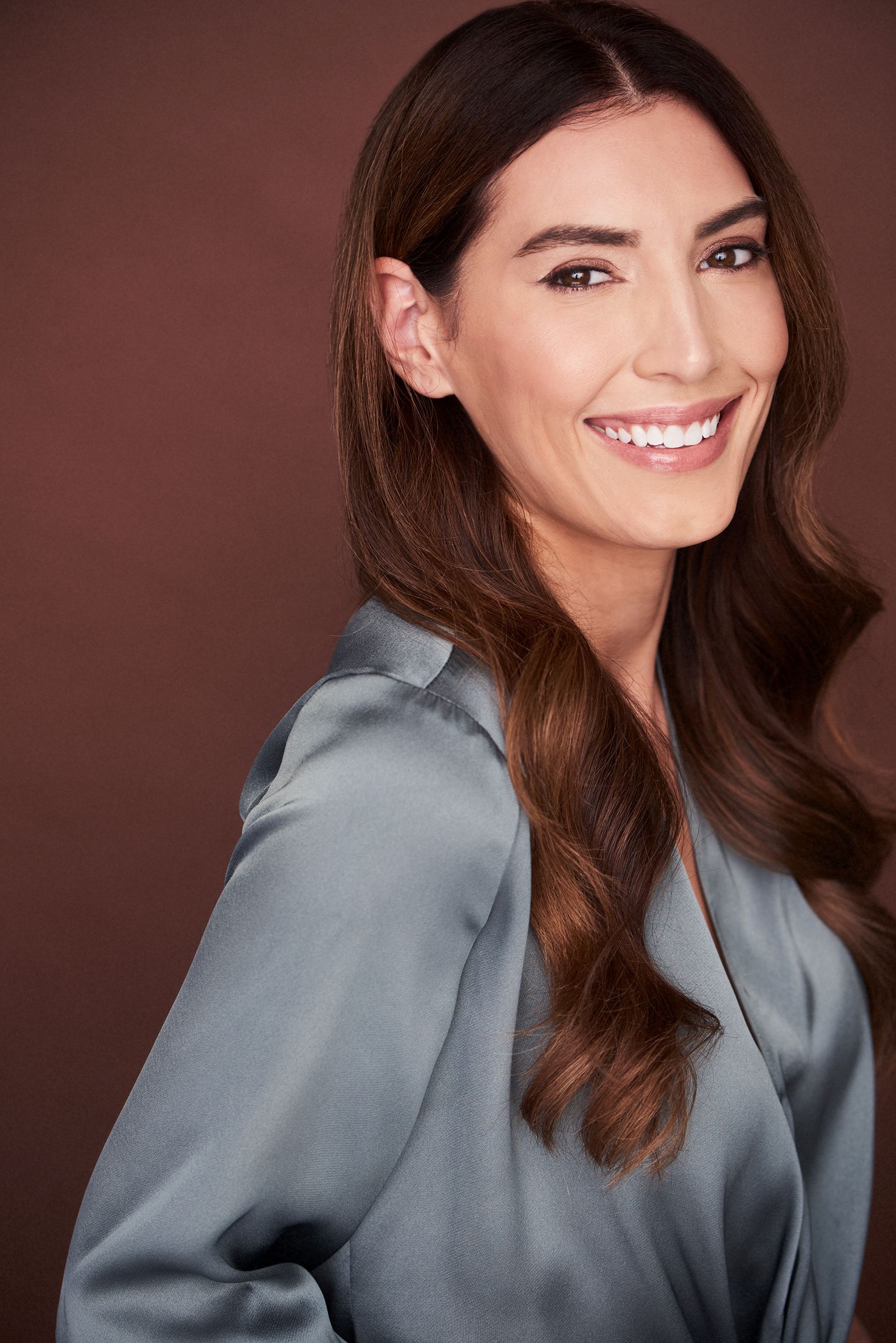 actor Ellen Hancock large photo