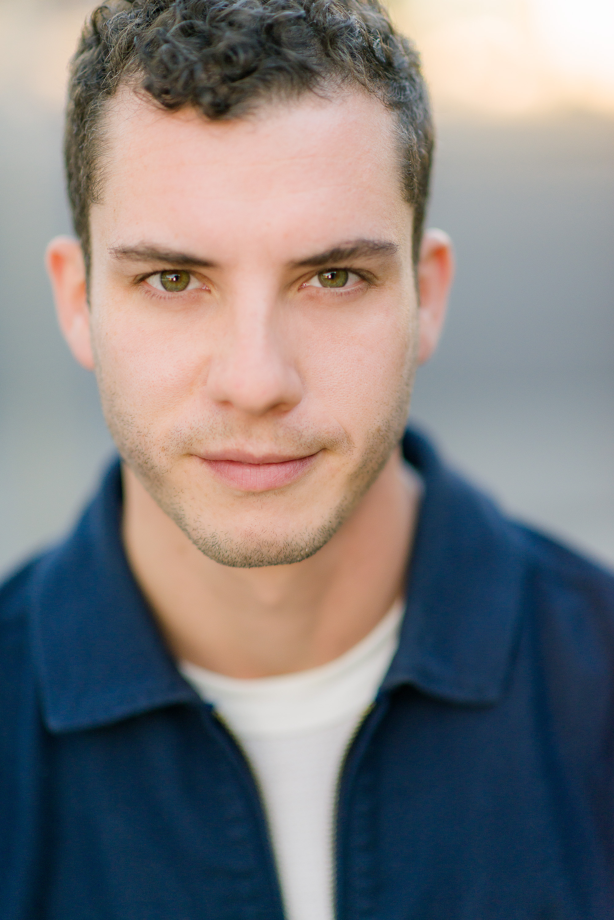 actor Liam Rhodes large photo