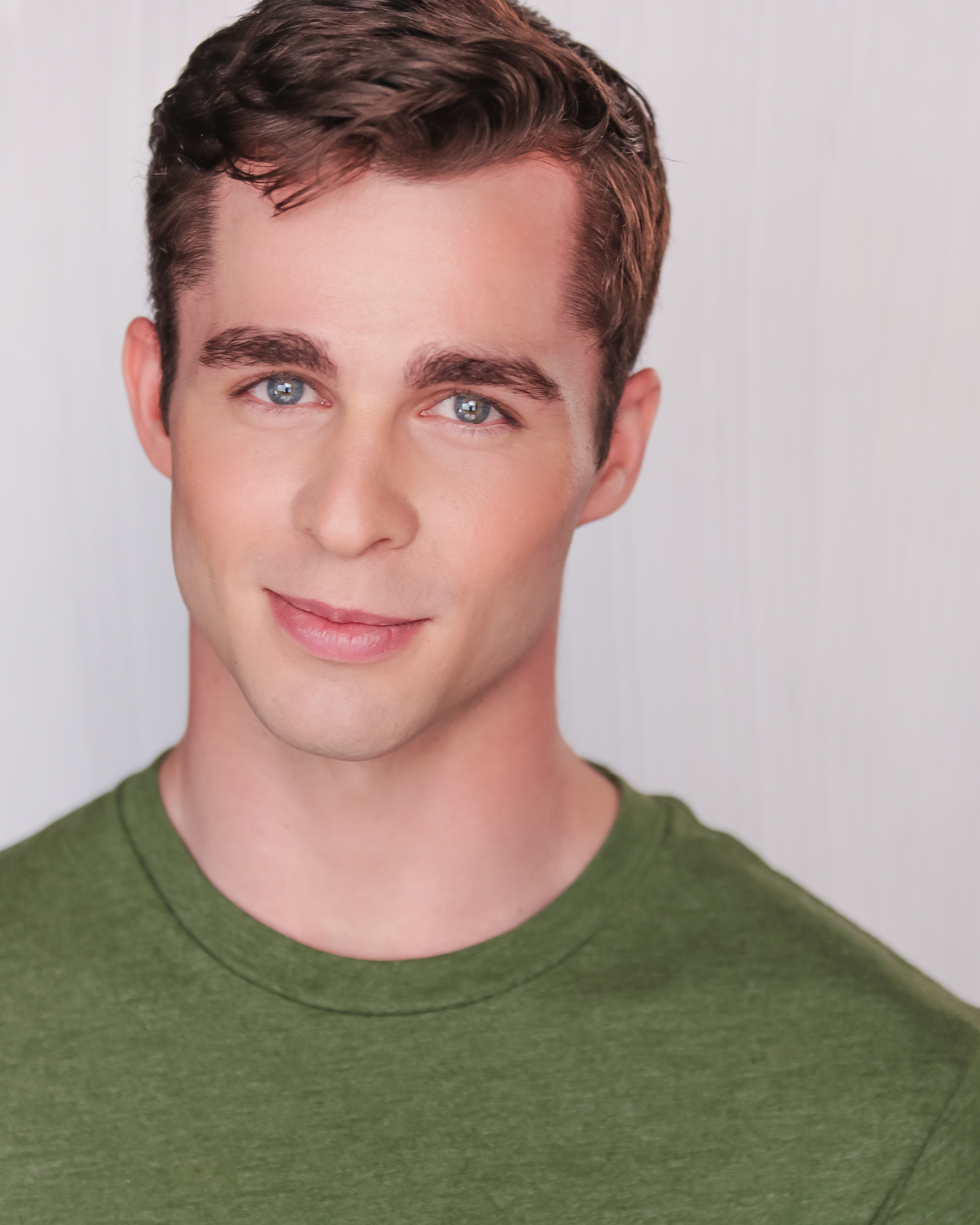 actor Kyle Patrick large photo