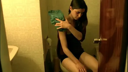Trailer thumbnail