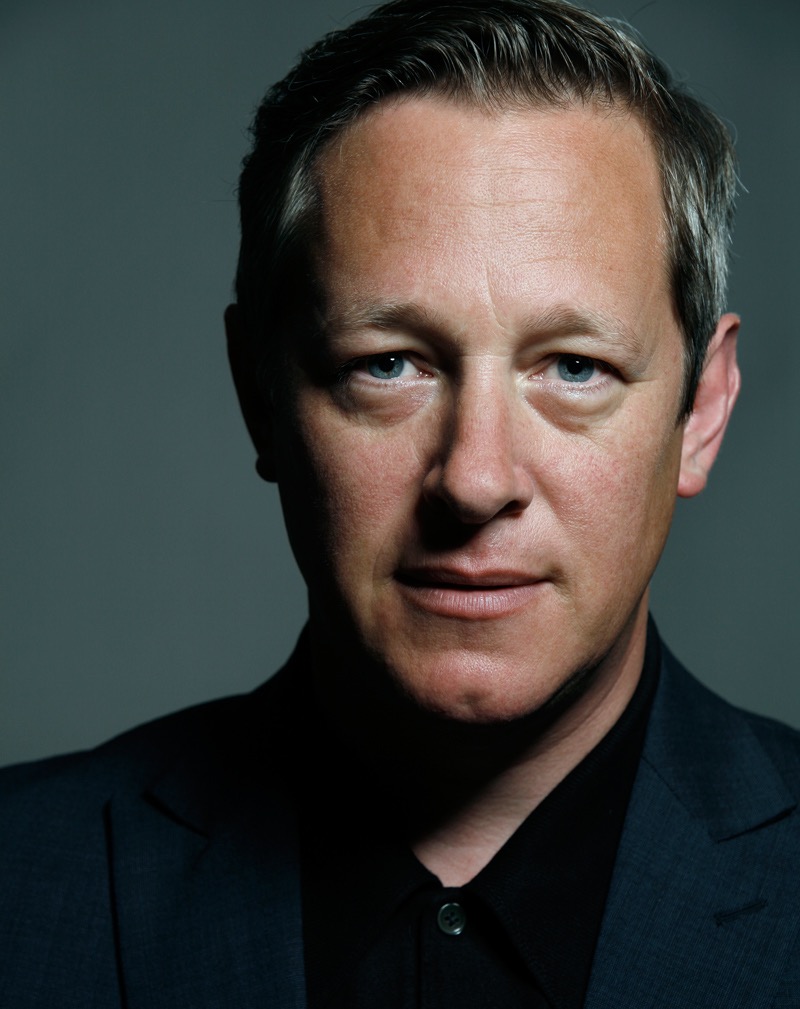 actor Tony Hirst large photo