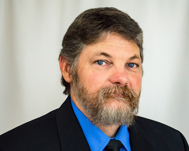 actor Terry Dunn large photo