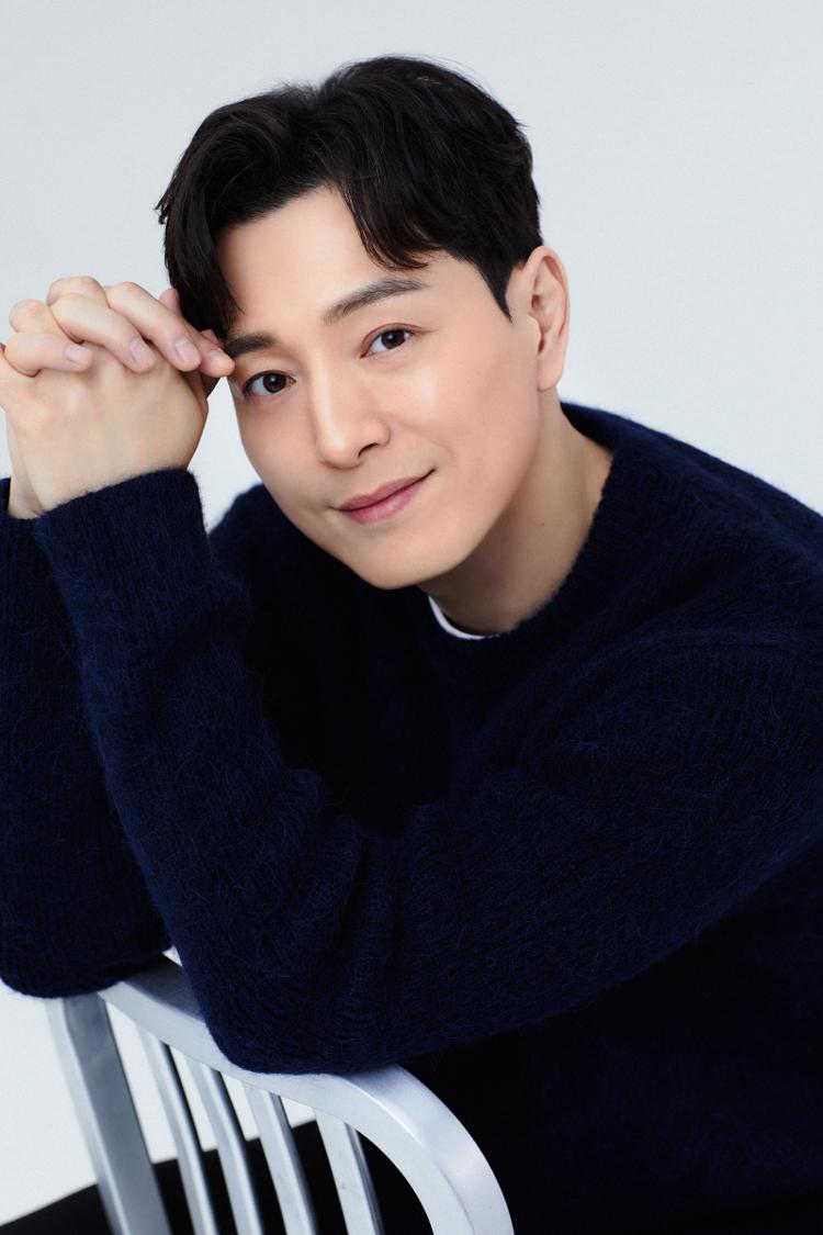 actor Jung Sung-il large photo