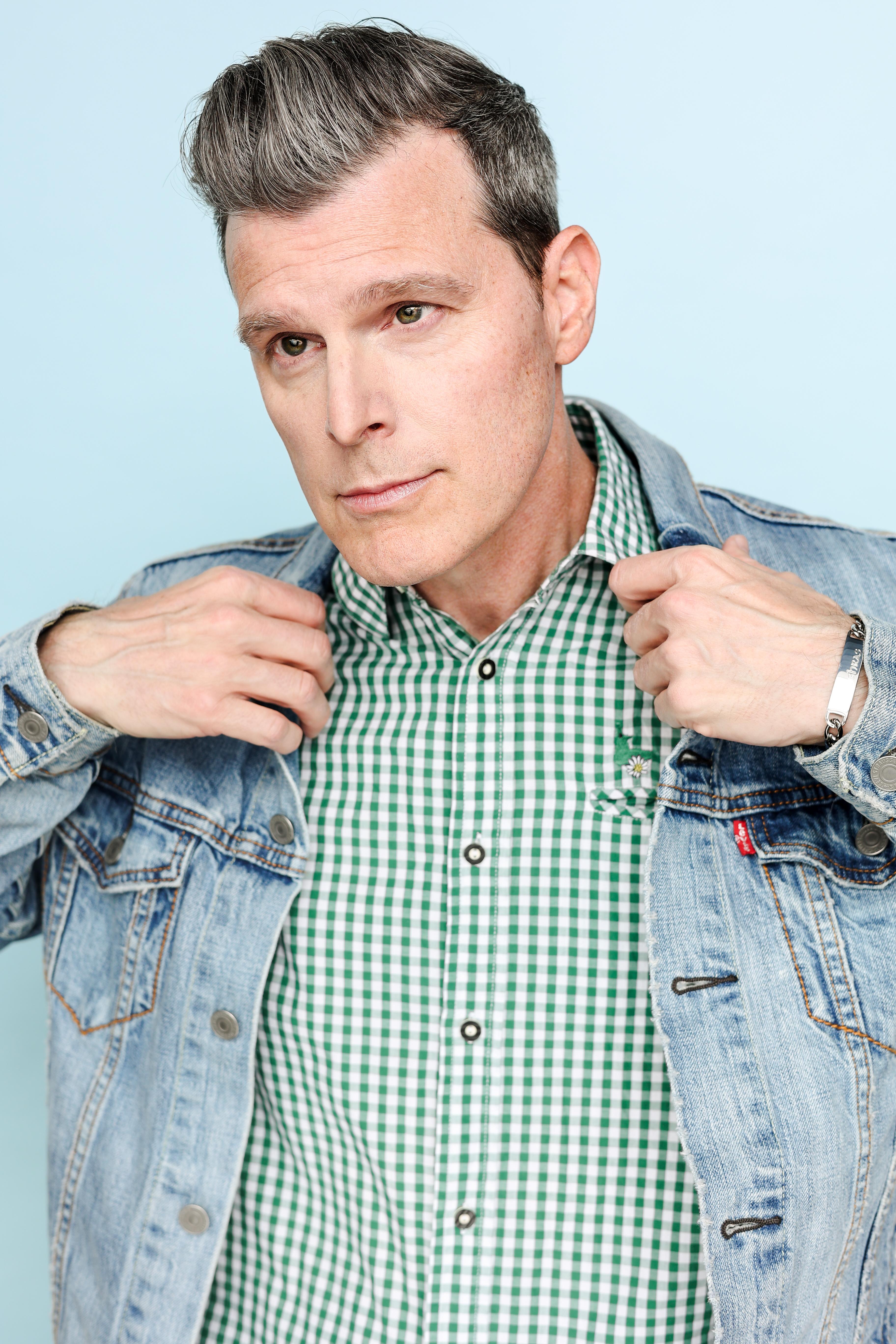 actor Joe Fria large photo