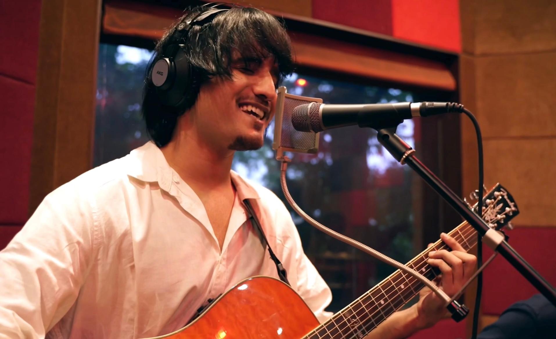 actor Aariz Saiyed large photo