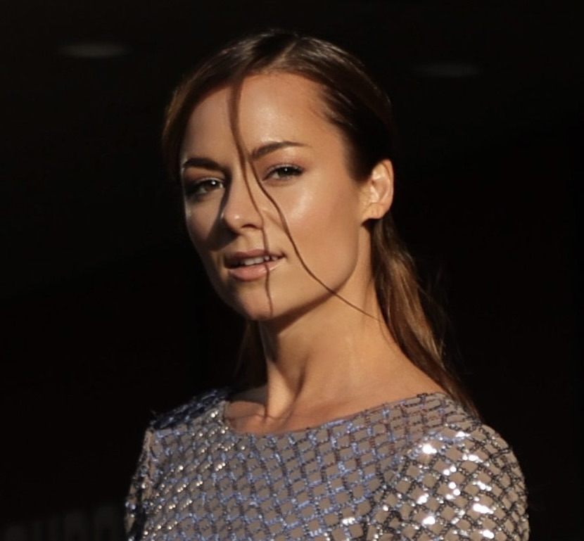 actor Hanna Oldenburg large photo