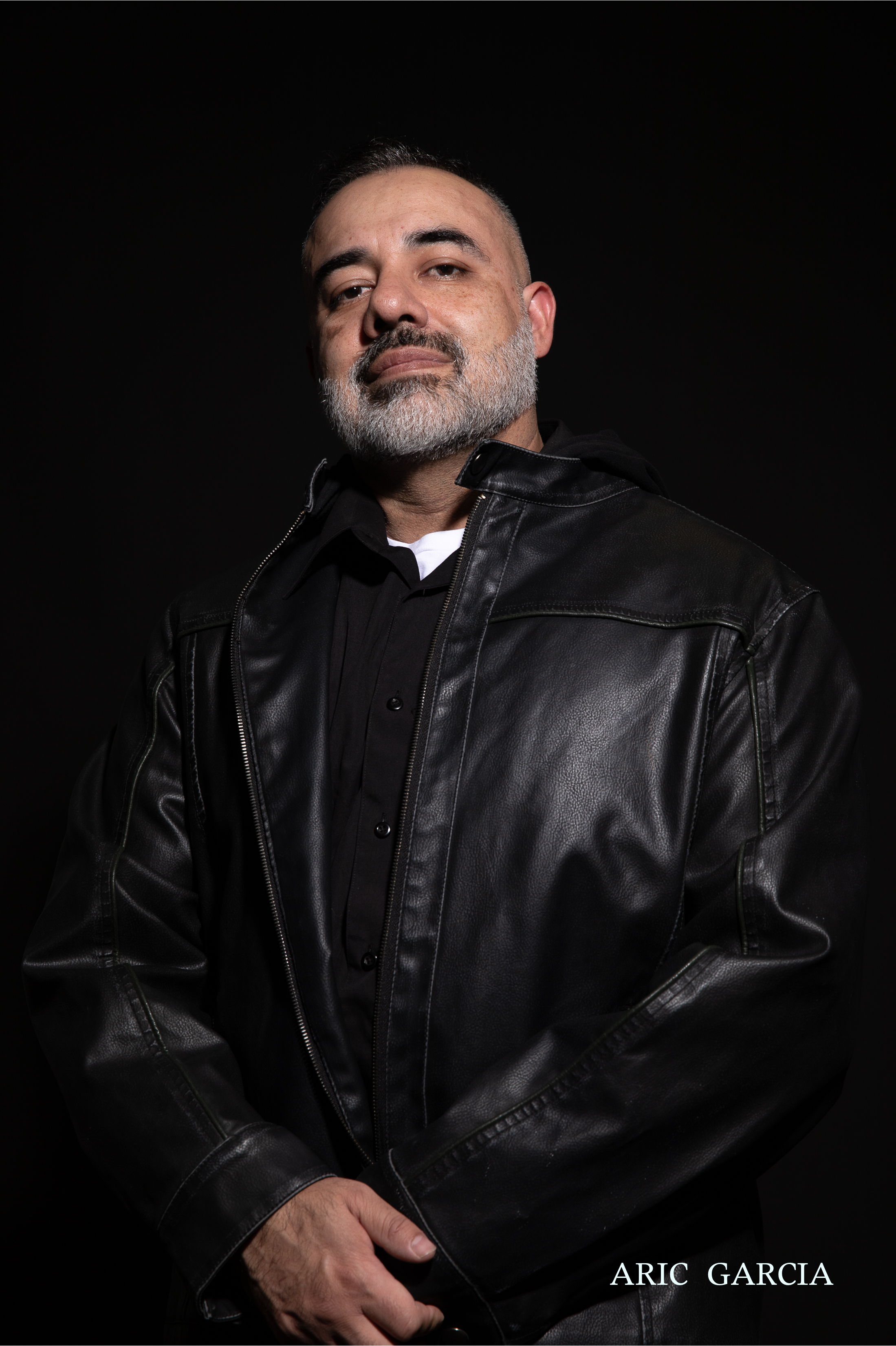 actor Aric Garcia large photo