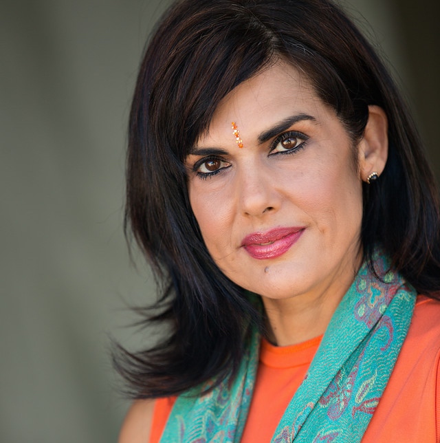 actor Abbe Rowlins large photo