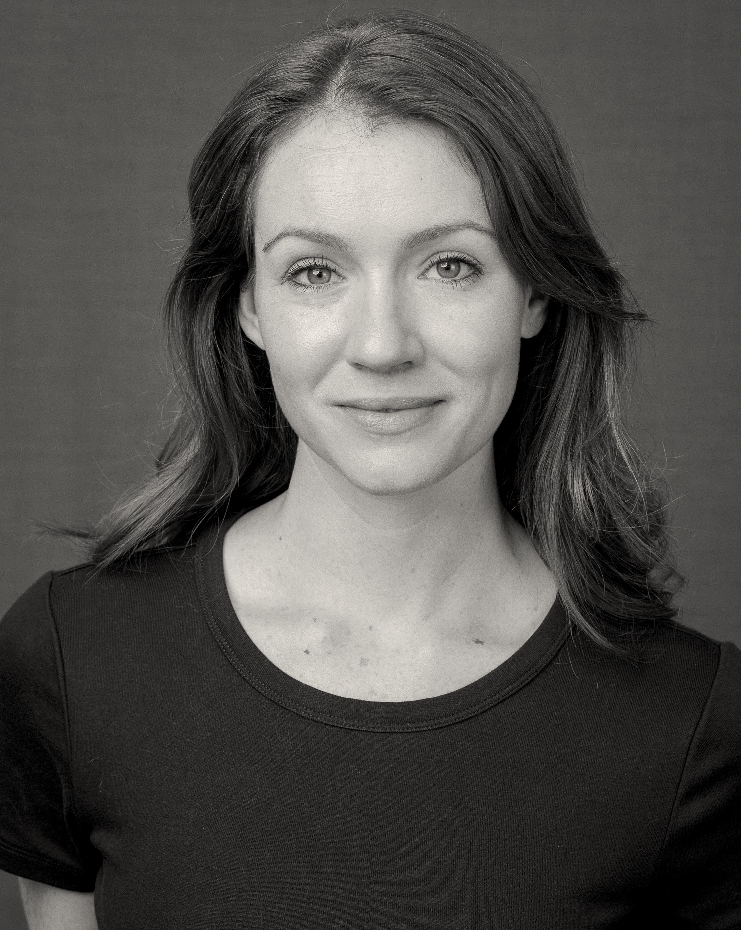 actor Natalie Robbie large photo