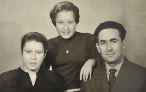 The Peretzniks