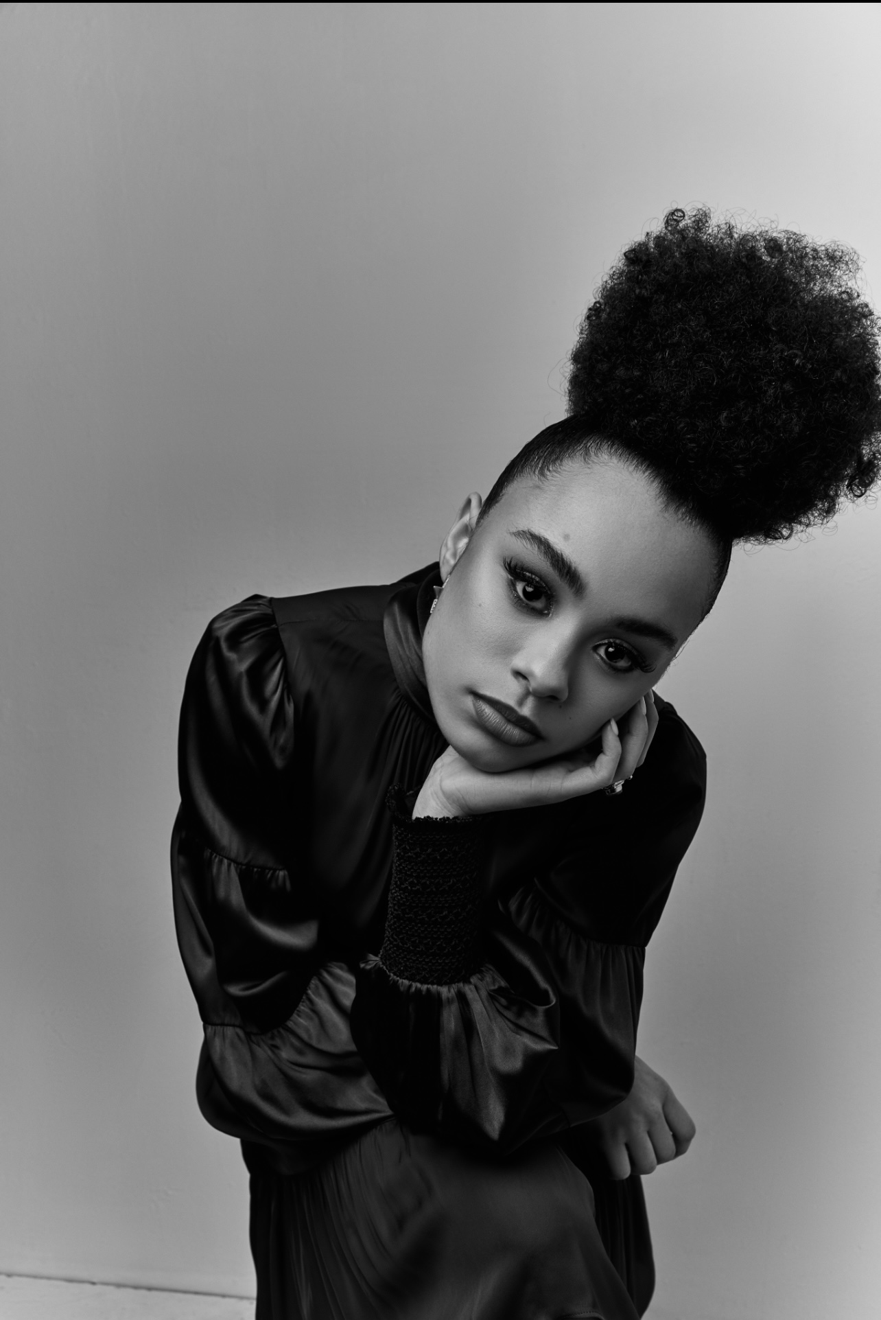 actor Gabrielle Nevaeh large photo