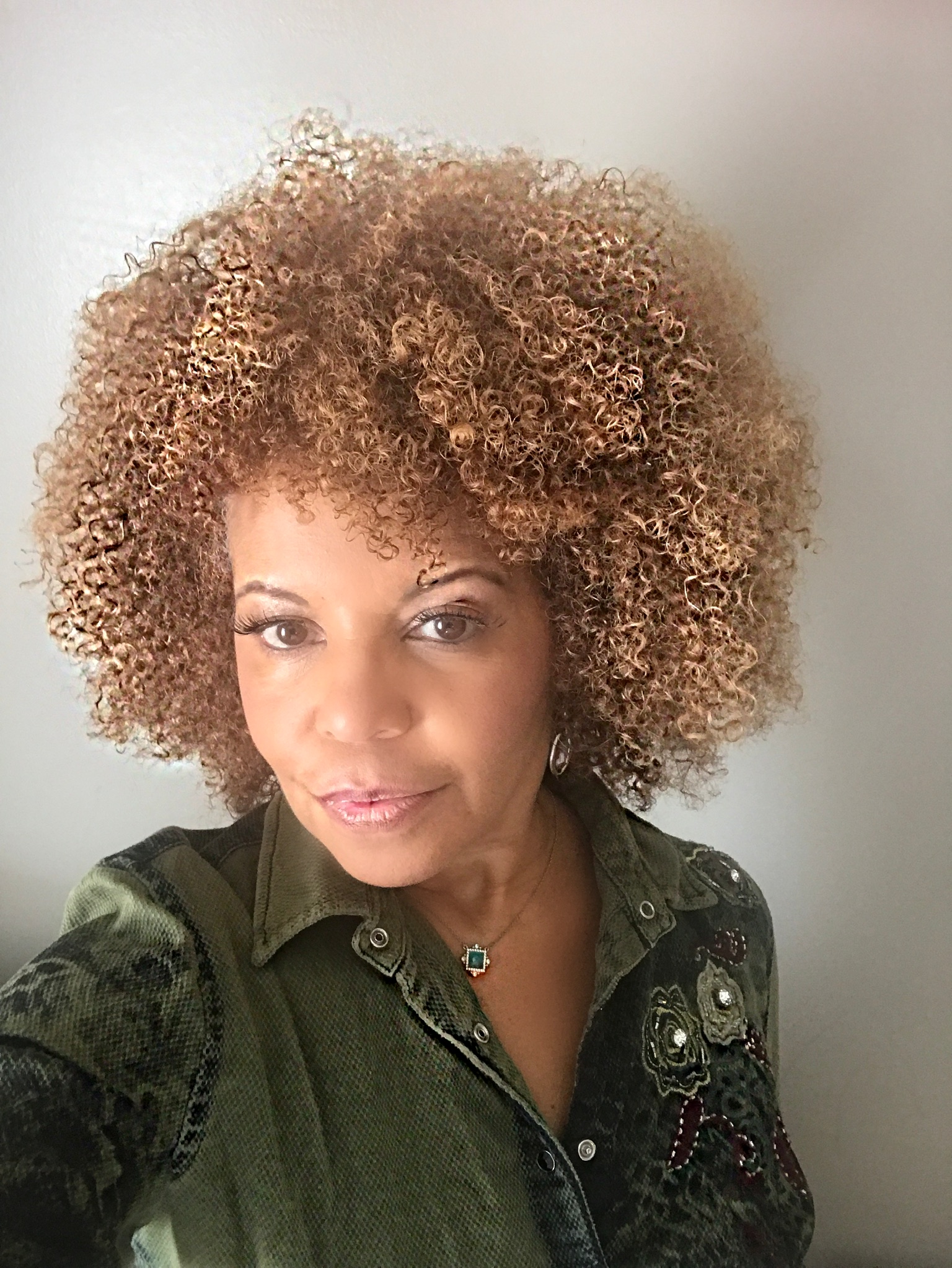 actor Linda D Gaines large photo