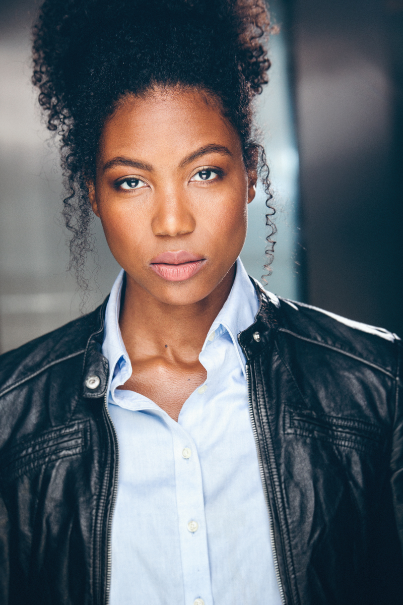 actor Carina Morris large photo