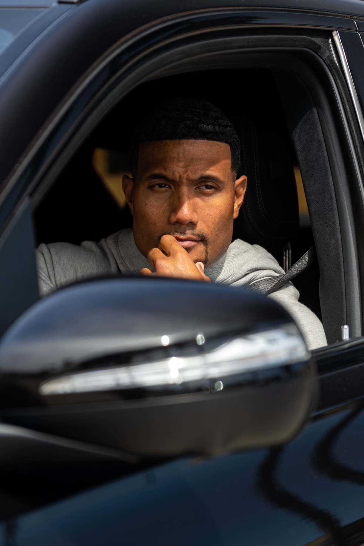 actor JT Tomangi large photo