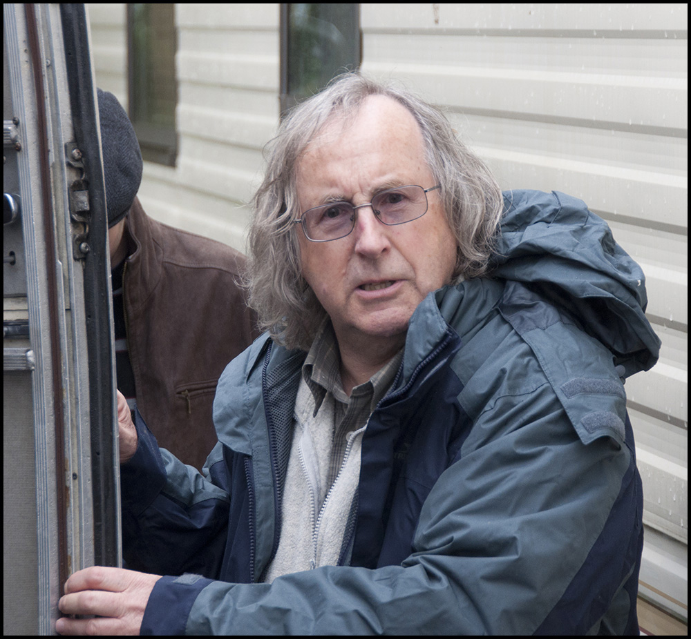 actor Alan Colegrave large photo